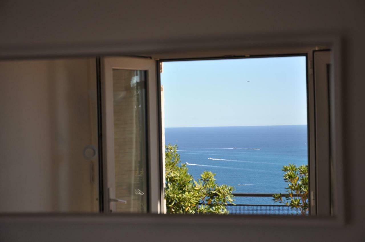 Skyline Apartments Cap-d'Ail Bagian luar foto